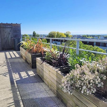 Le Nid : Rooftop Moderne Surplombant La Ville Нант Екстериор снимка